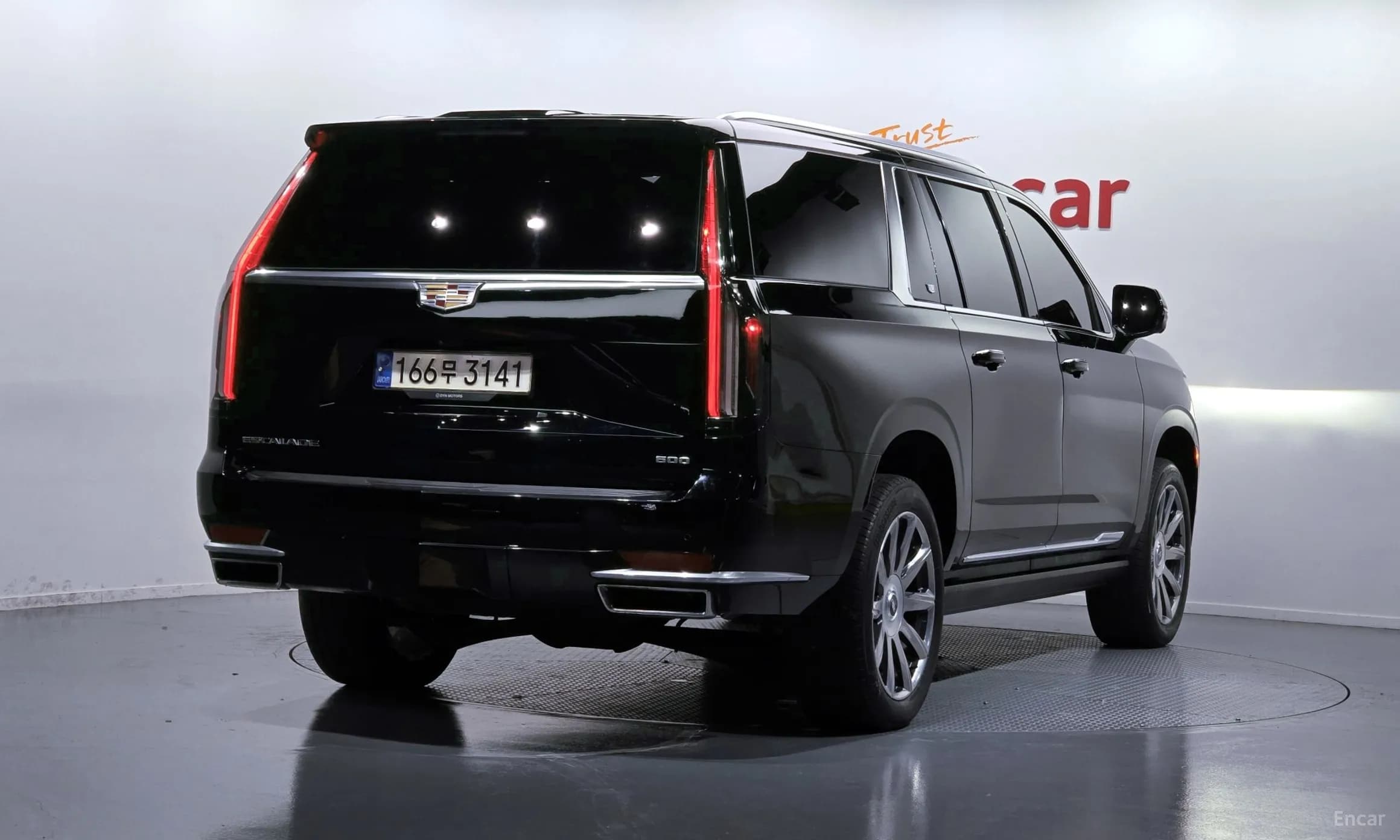 Escalade 5th Generation