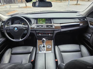 7 Series (F01)