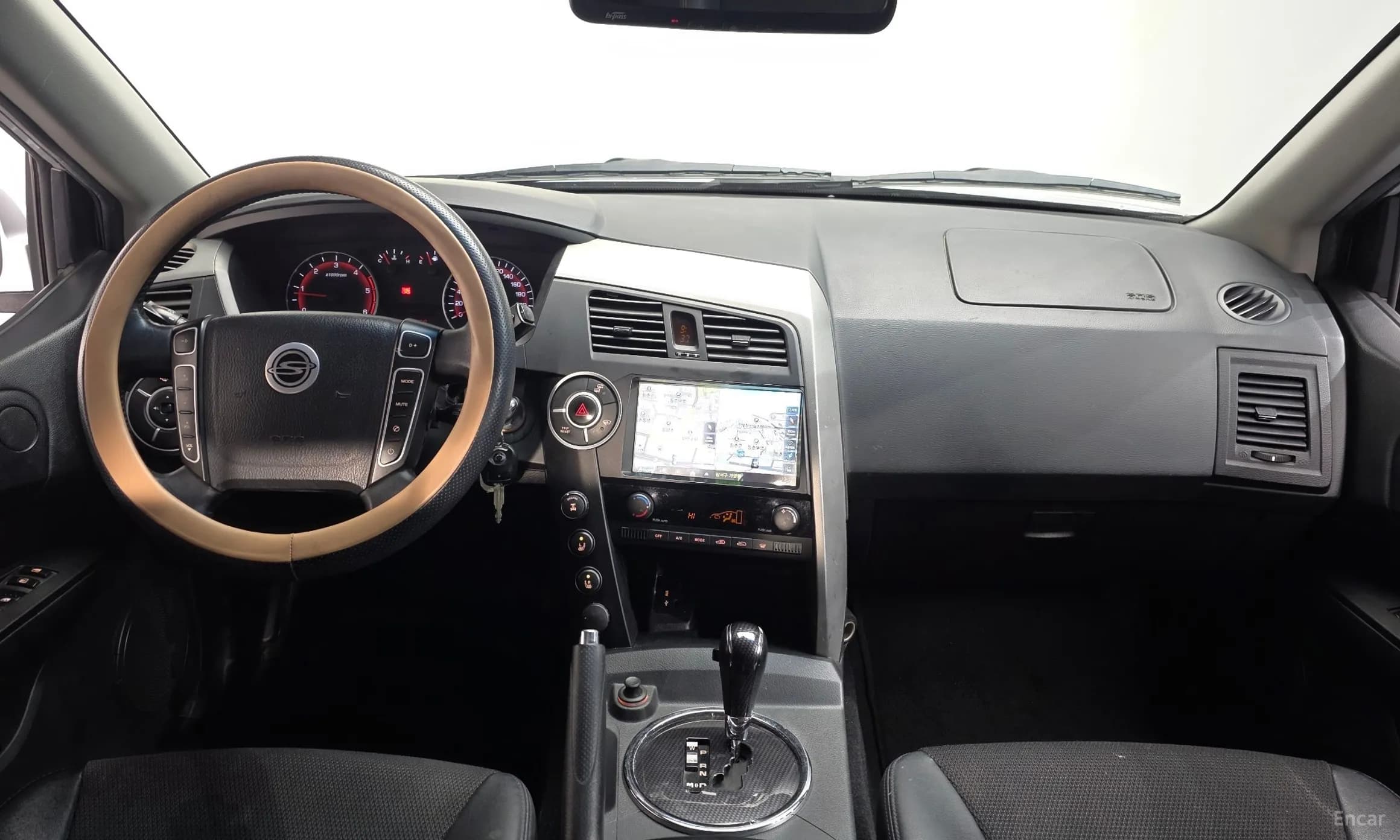 Korando Sports