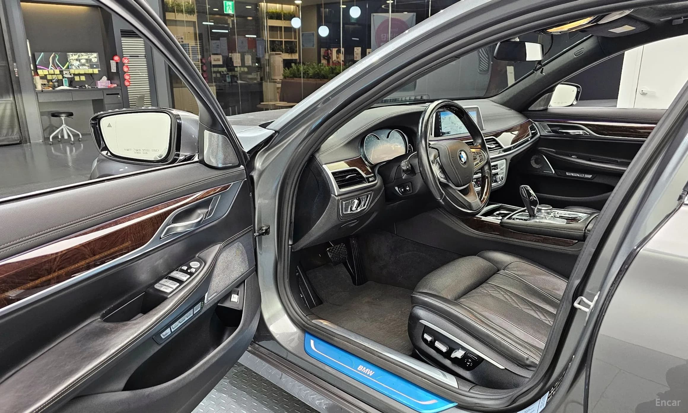 7 Series (G11)