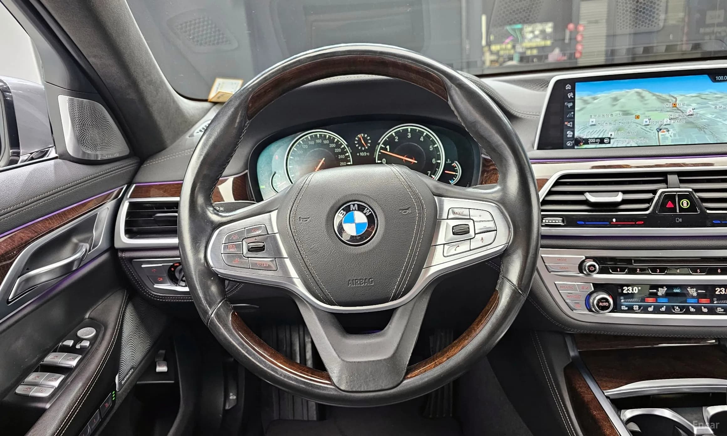 7 Series (G11)