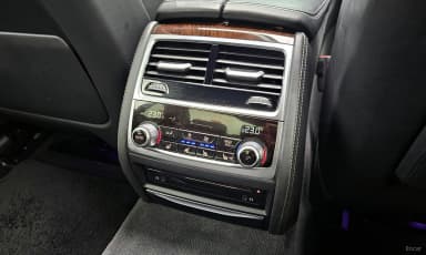 7 Series (G11)
