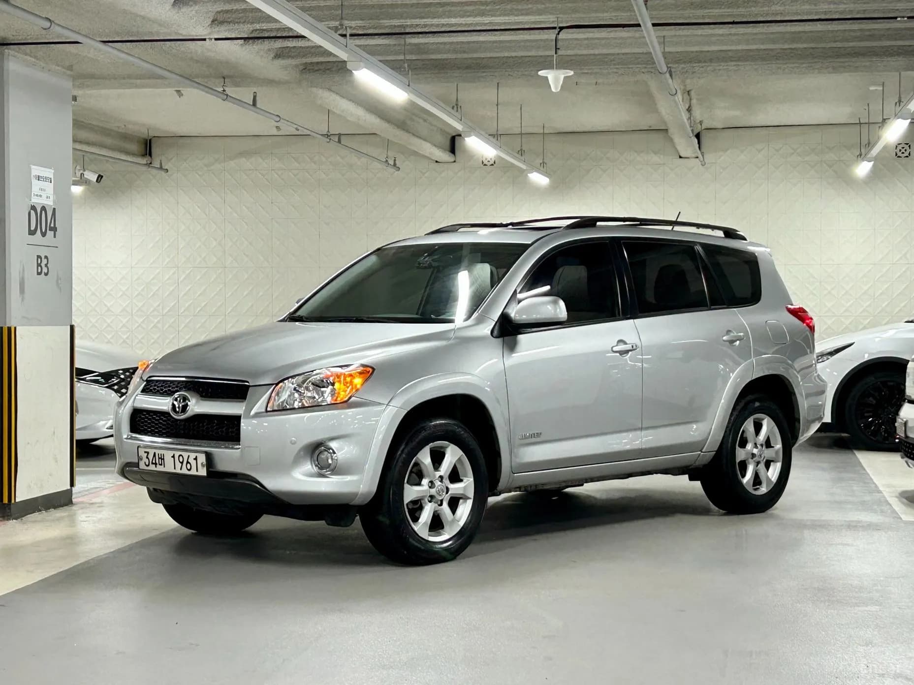 RAV4