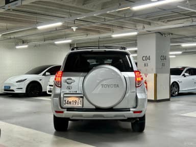 RAV4