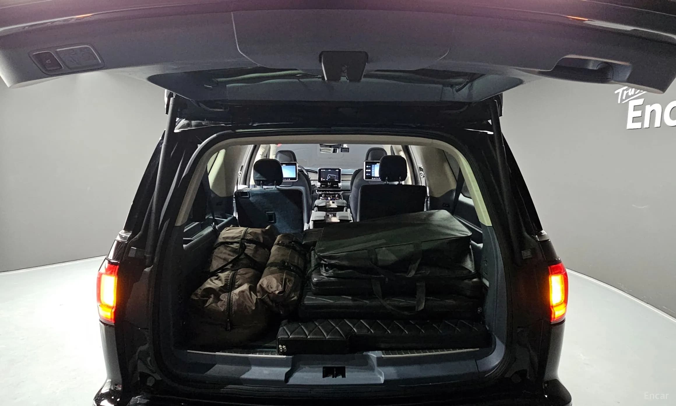 Navigator 4th generation