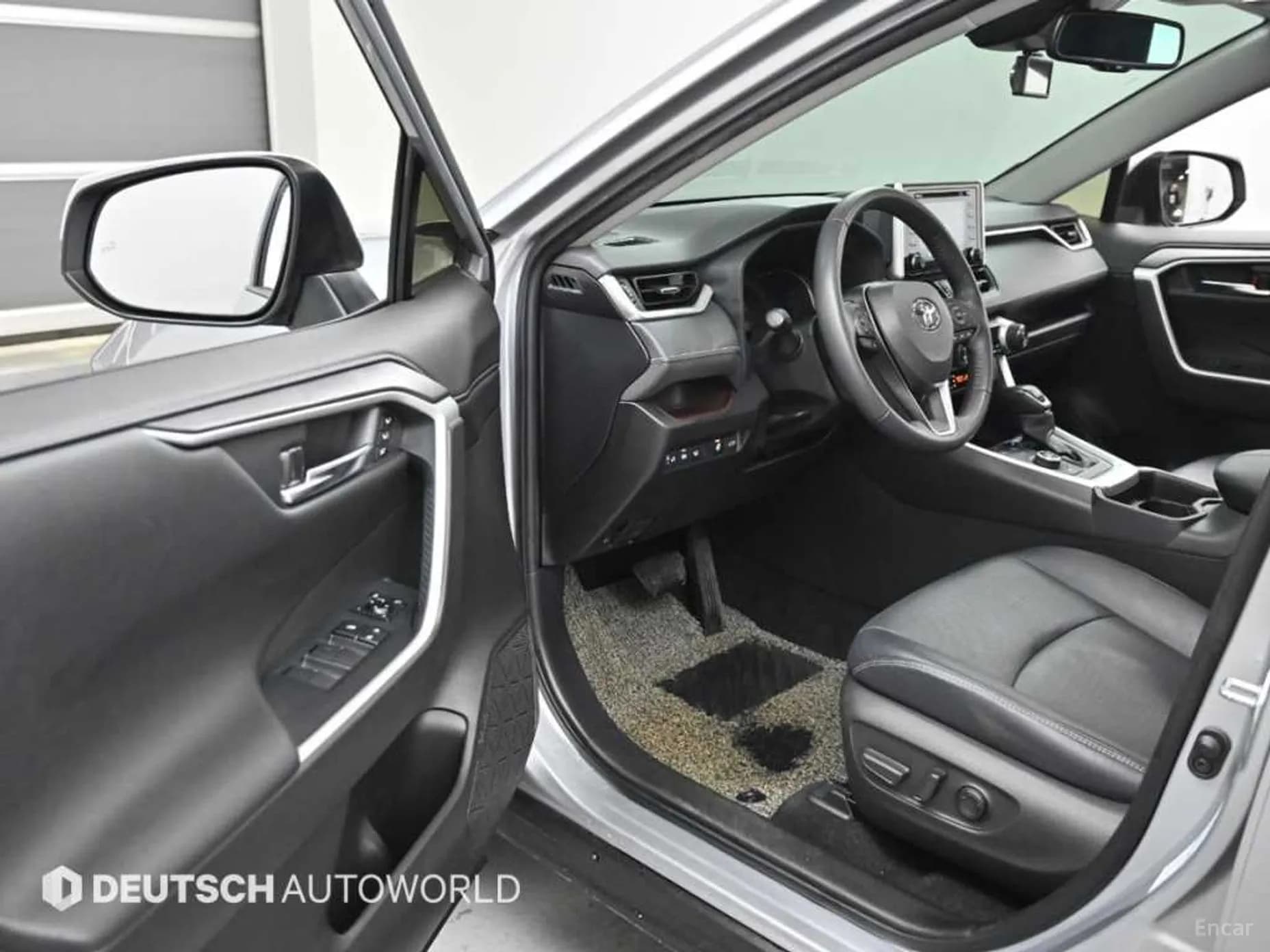 RAV4 5th Generation