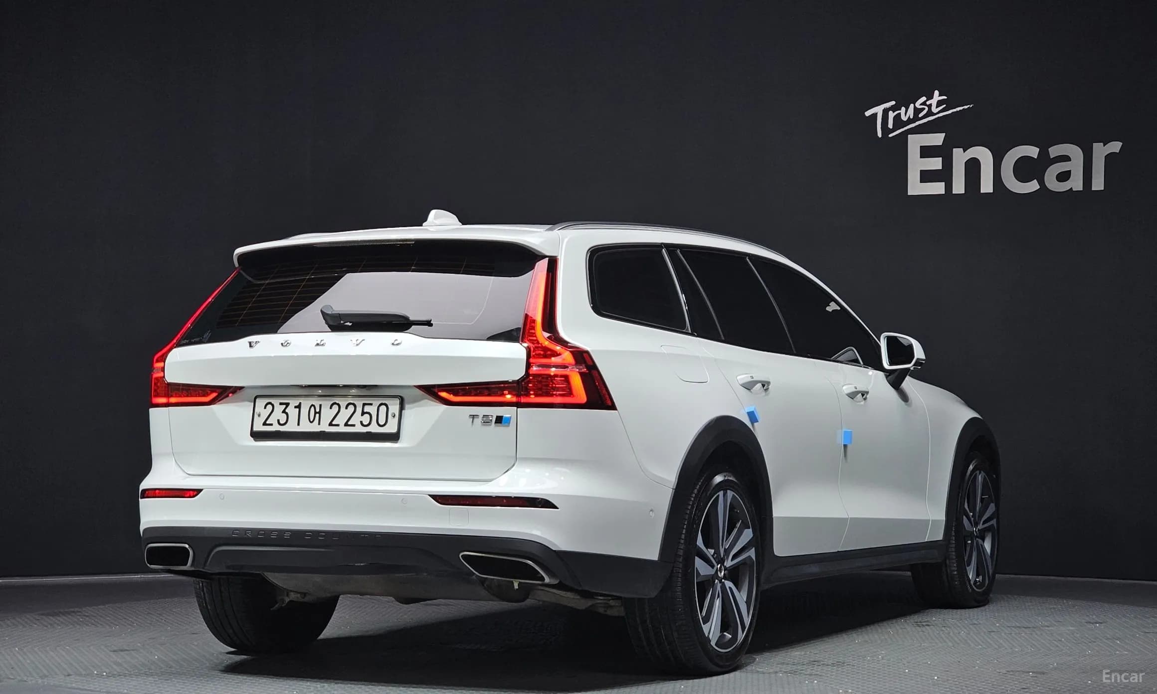 V60 Cross-Country 2nd Generation