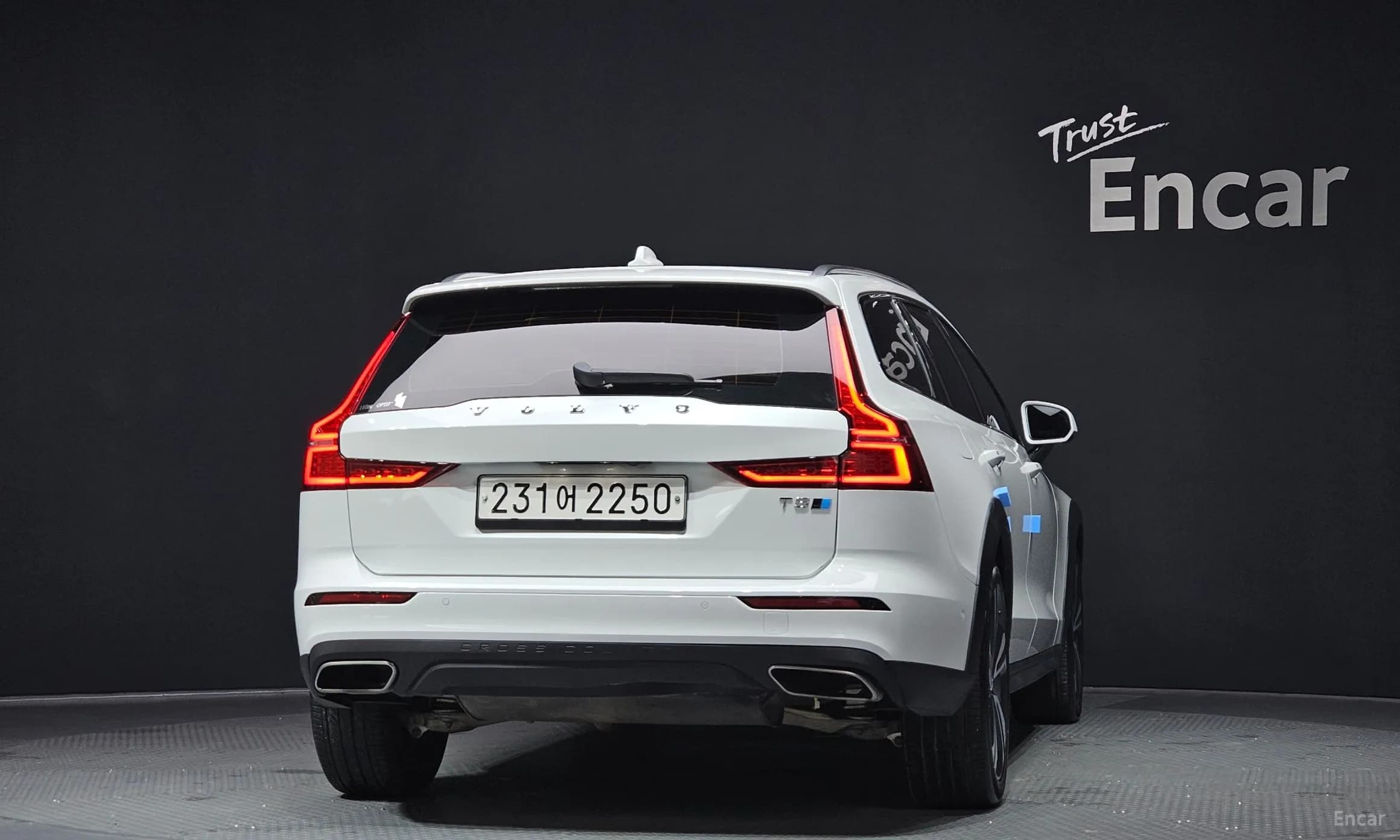 V60 Cross-Country 2nd Generation