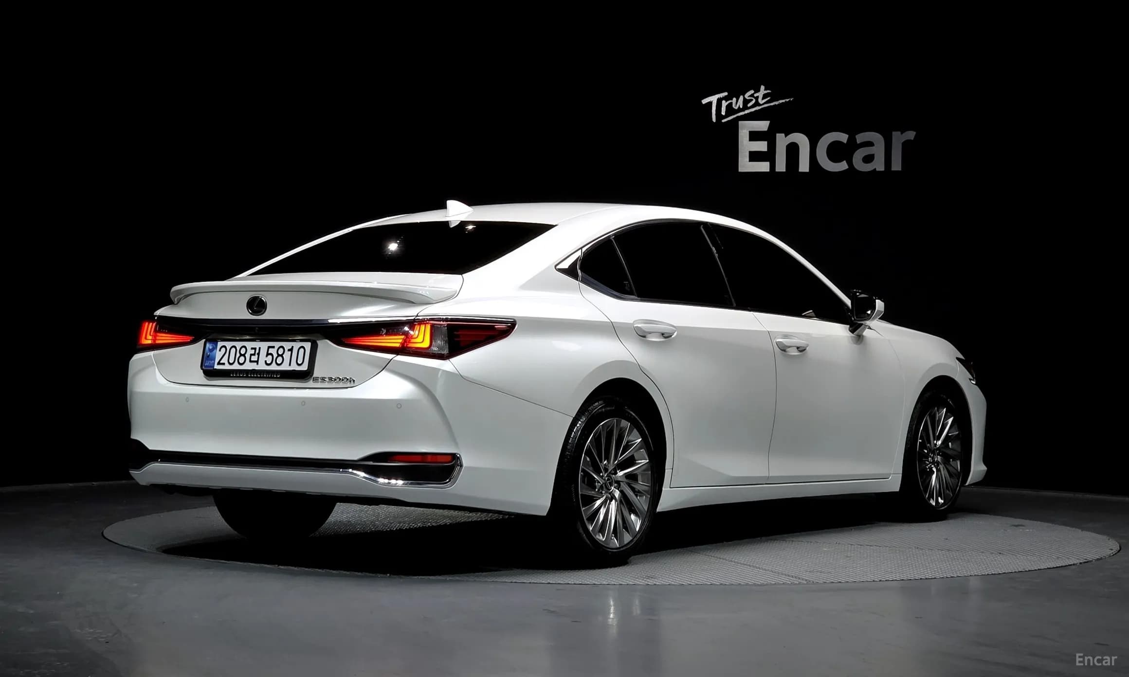 ES300h 7th Generation