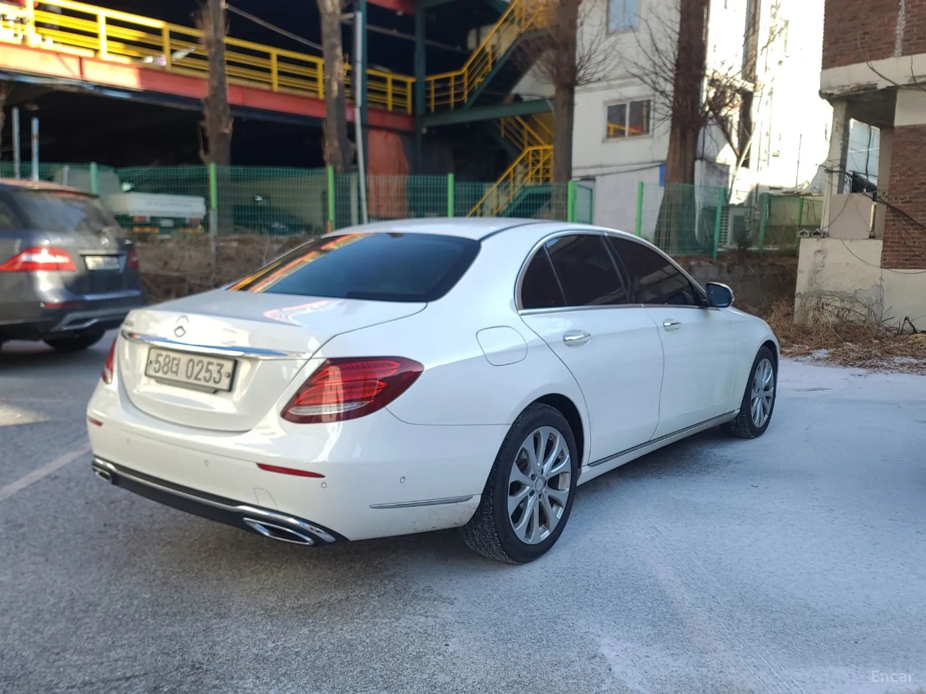 E-Class W213
