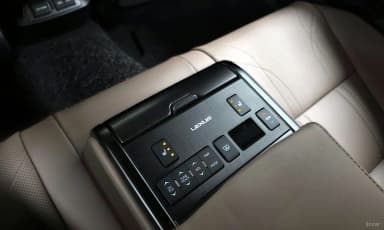 ES300h 7th Generation