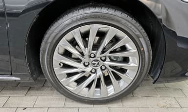 ES300h 7th Generation