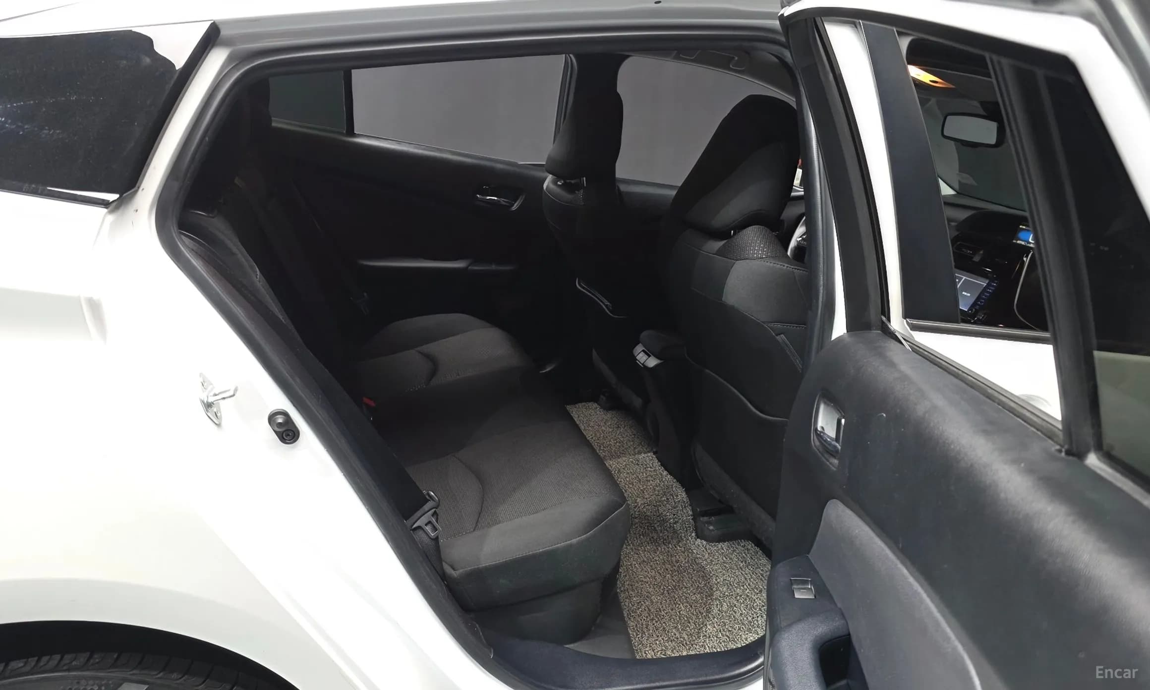 Prius 4th Generation