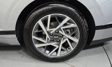 Grandeur Hybrid (GN7)