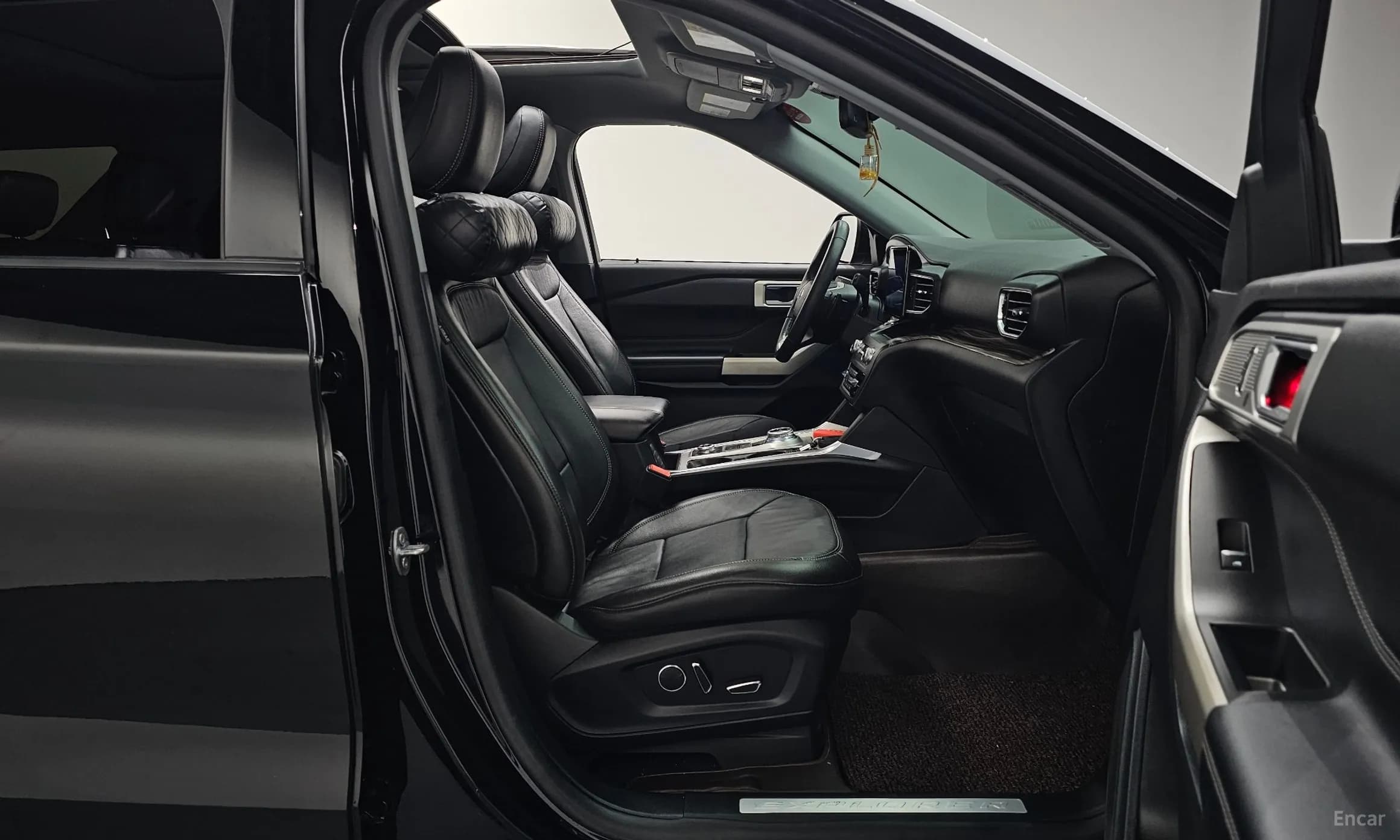 Explorer 6th Generation