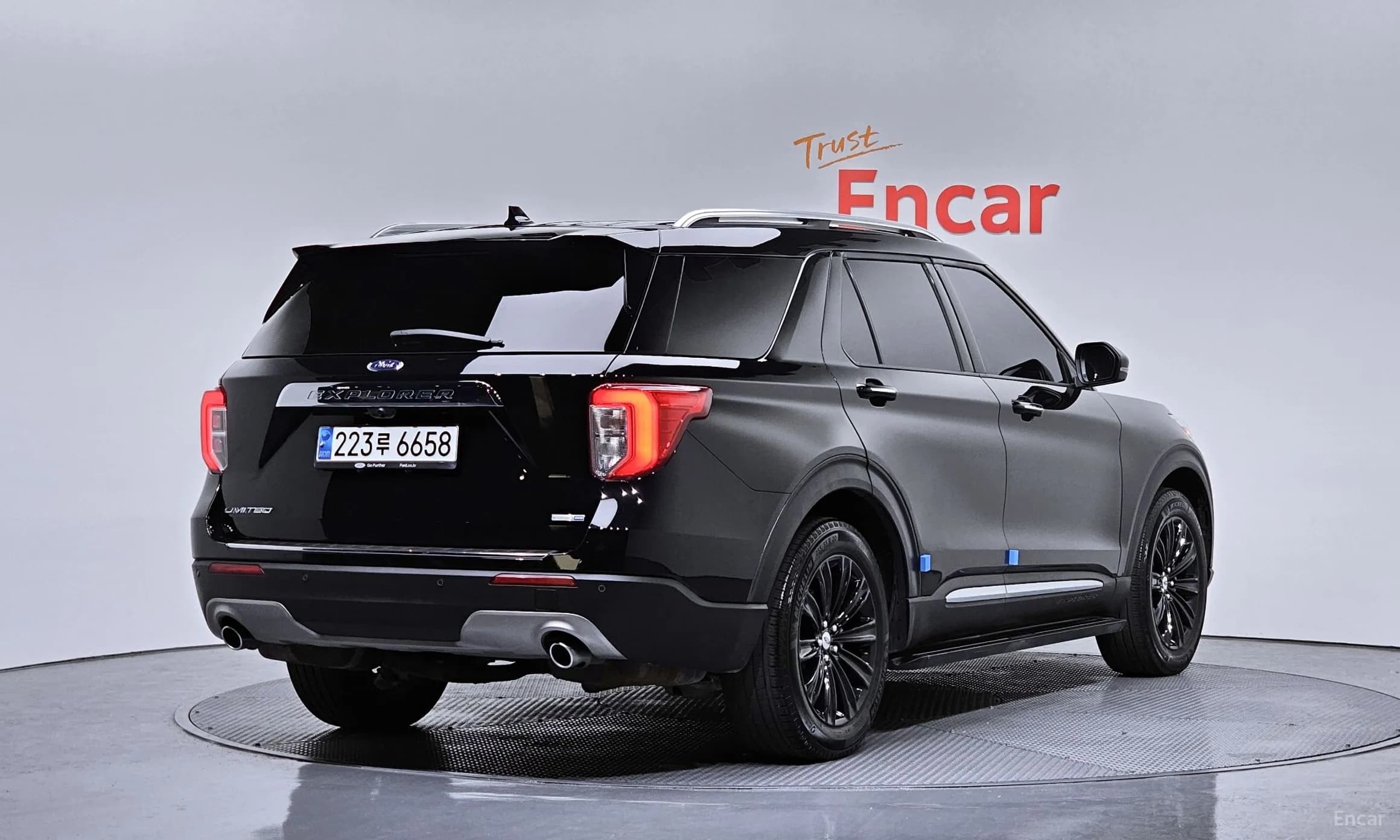 Explorer 6th Generation