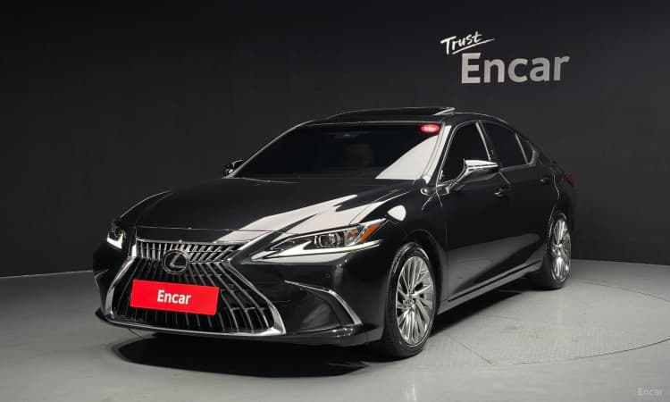 ES300h 7th Generation