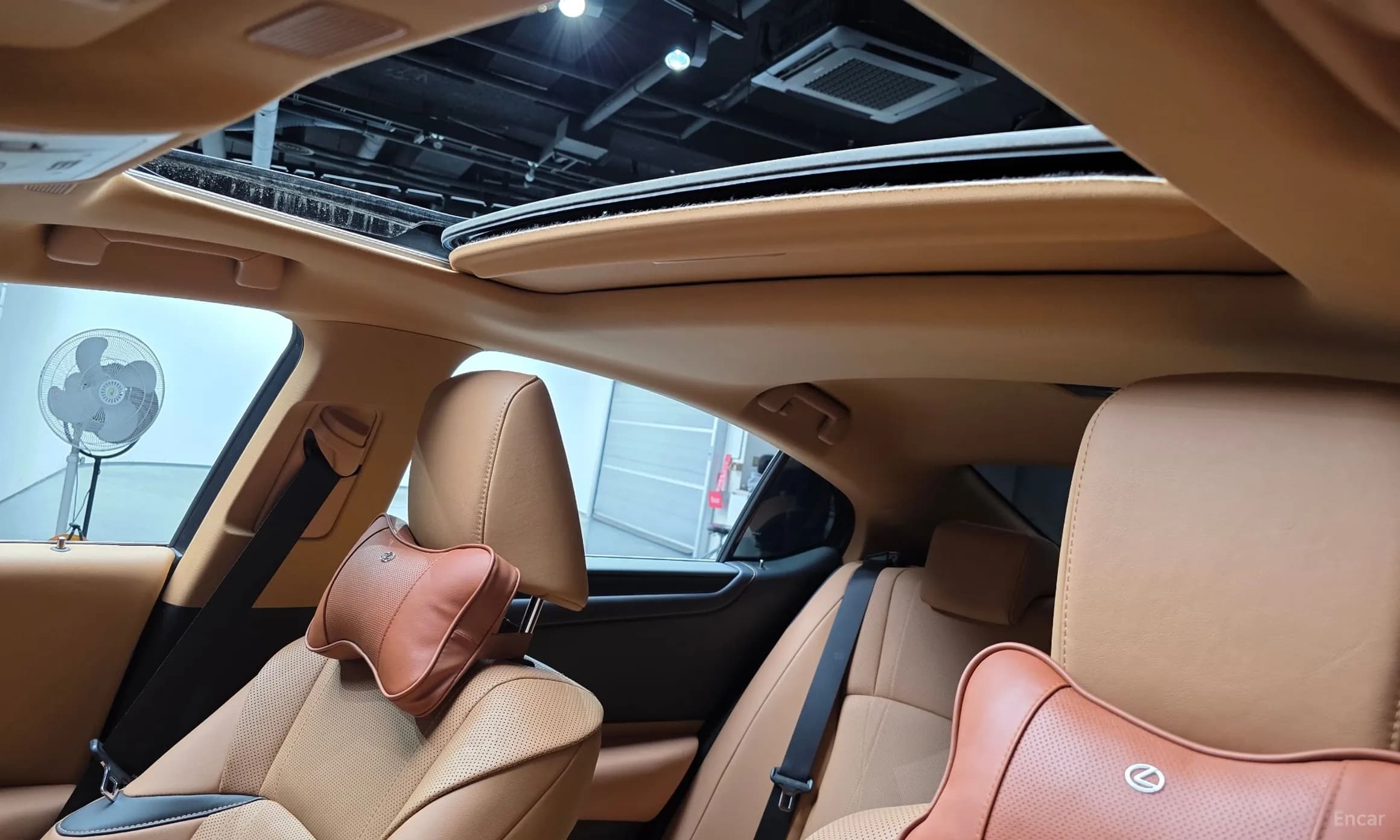 ES300h 7th Generation