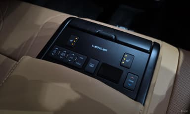 ES300h 7th Generation