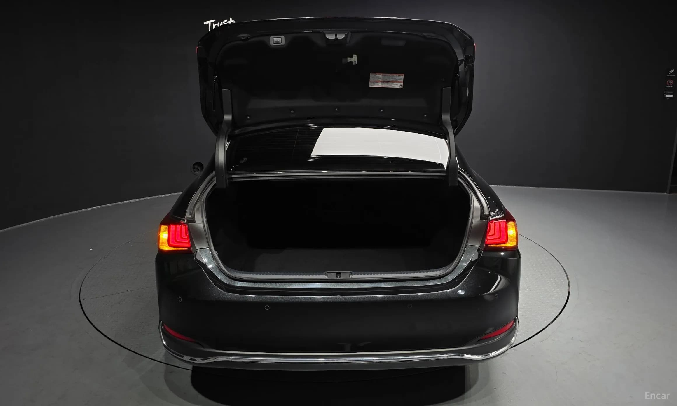 ES300h 7th Generation