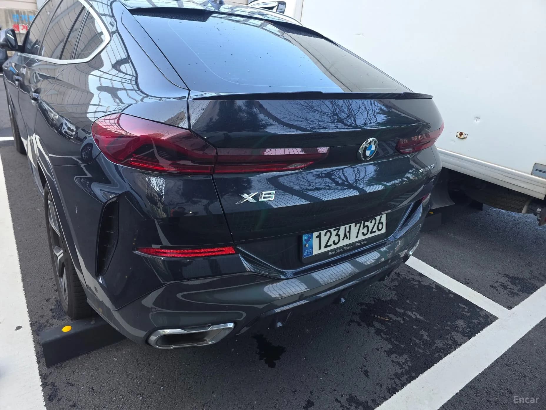 X6 (G06)