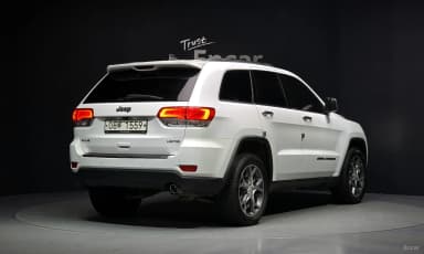 Grand Cherokee