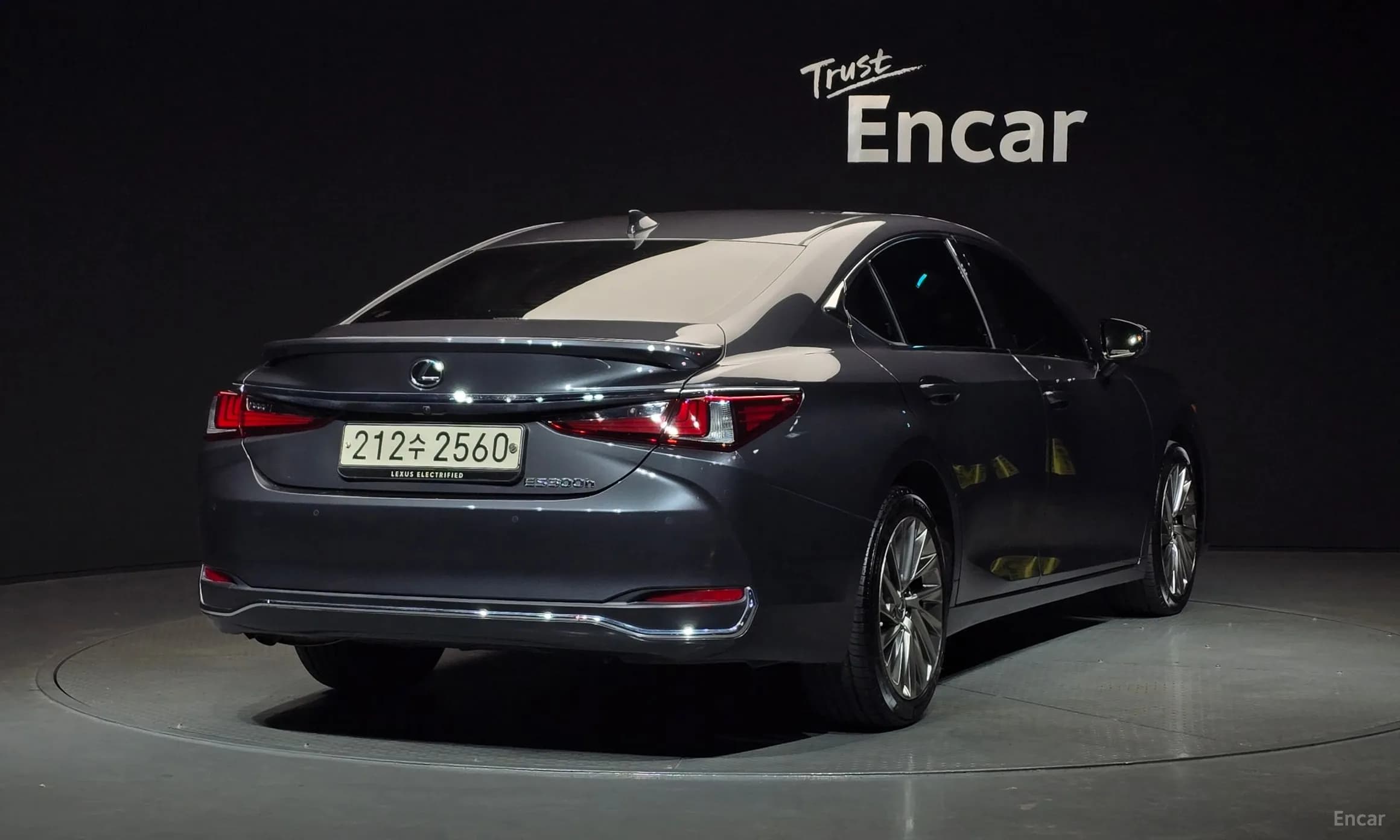 ES300h 7th Generation