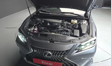 ES300h 7th Generation