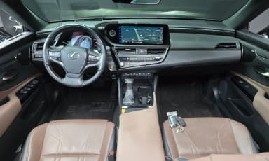 ES300h 7th Generation