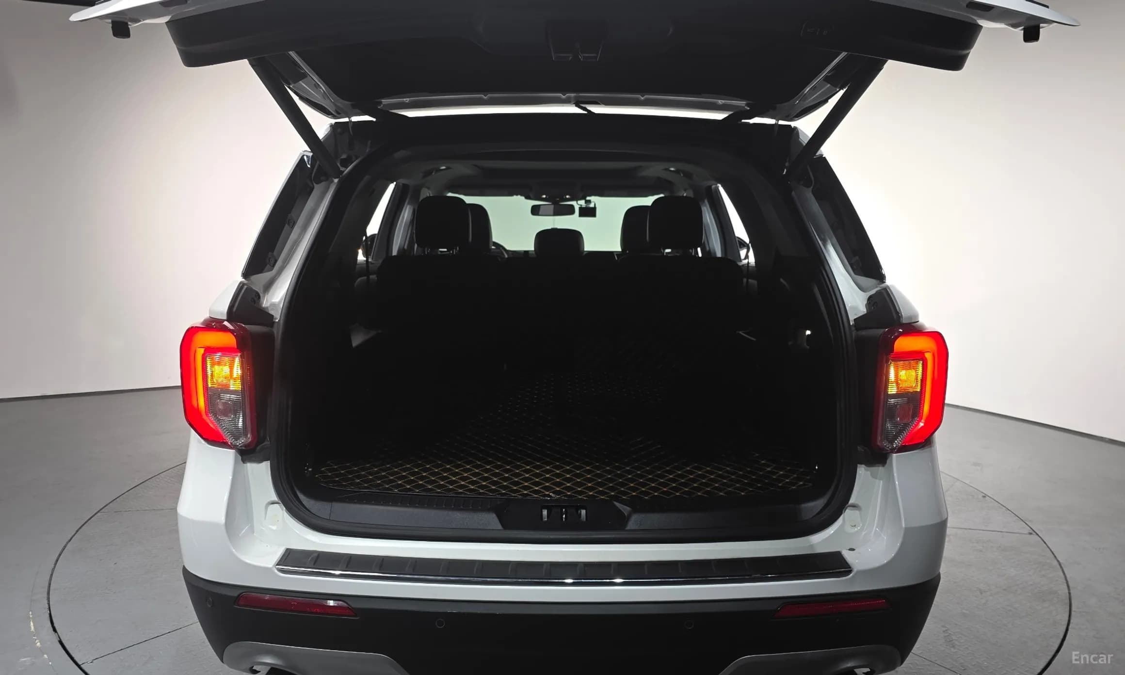 Explorer 6th Generation