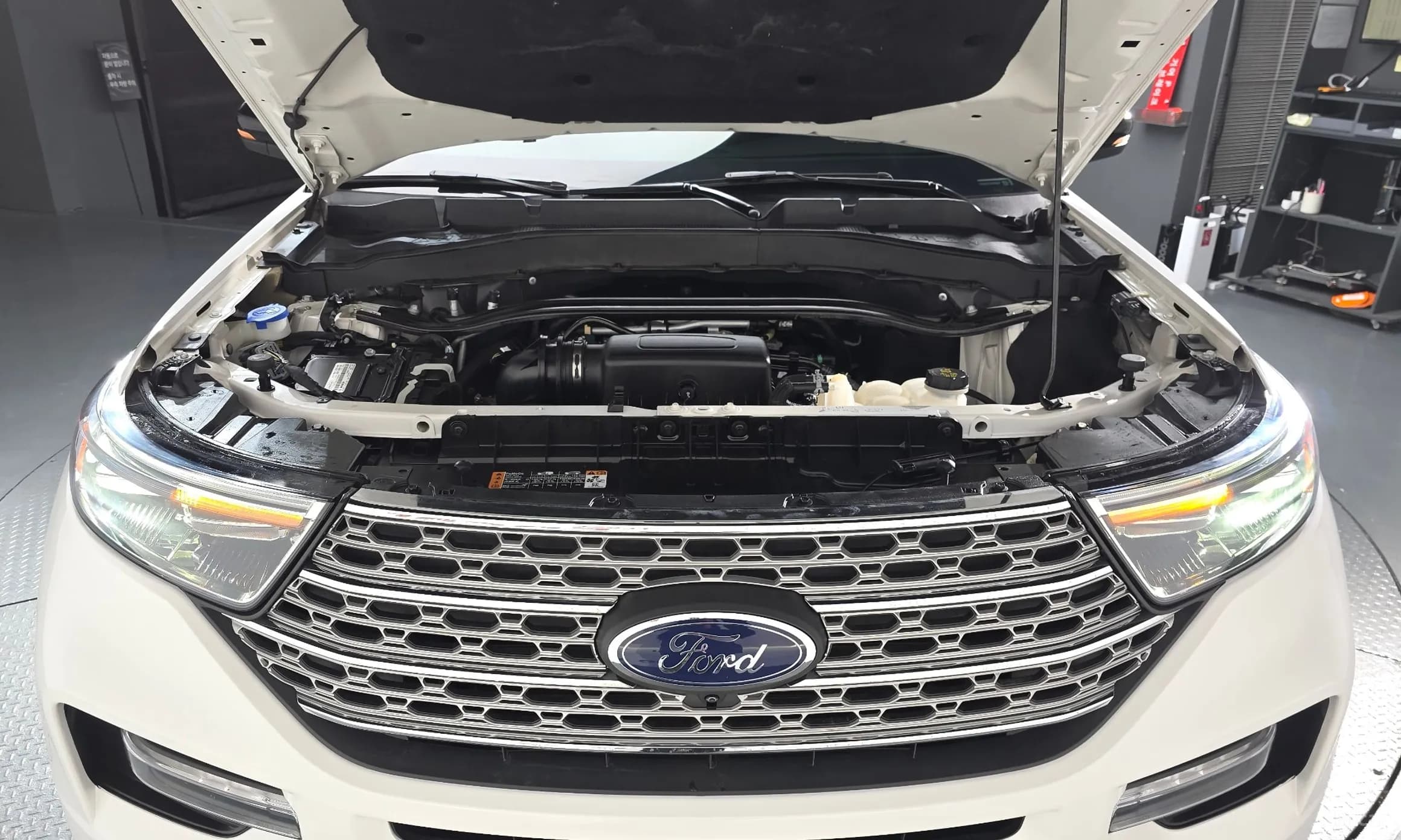 Explorer 6th Generation