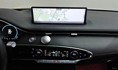 GV70