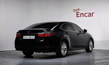 New ES300h