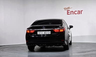 New ES300h