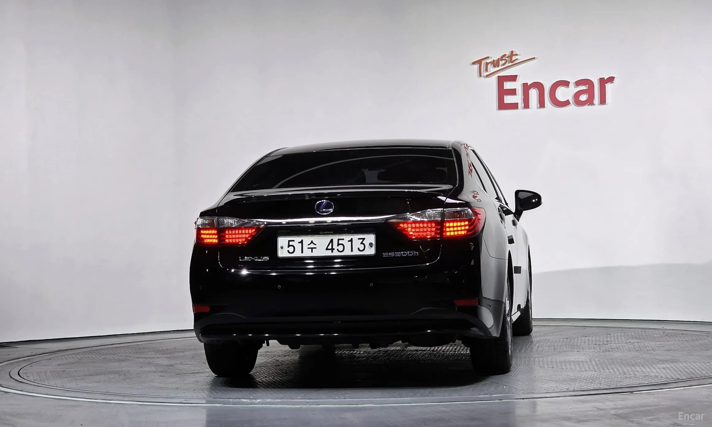New ES300h