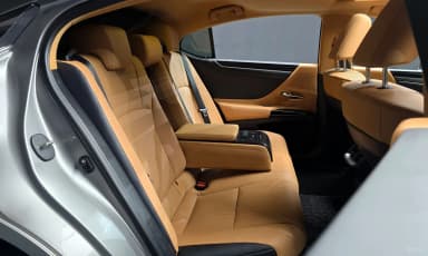 ES300h 7th Generation