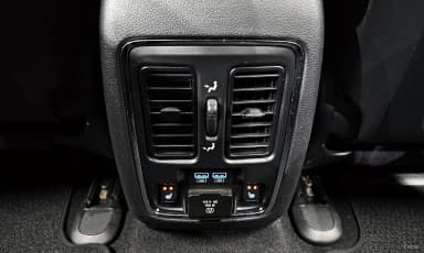 Grand Cherokee