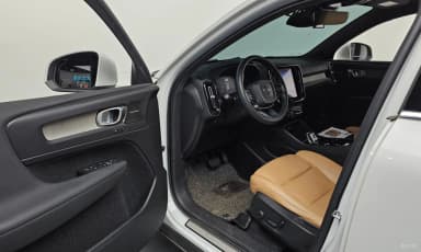 XC40
