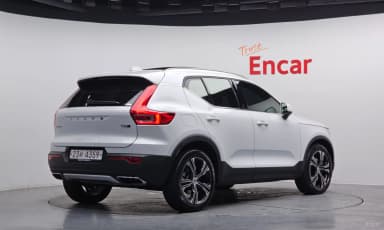 XC40