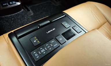 ES300h 7th Generation