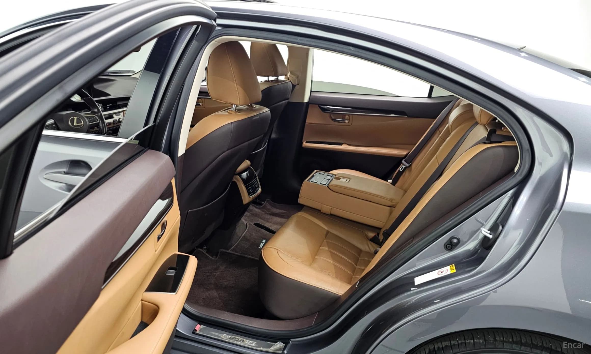 New ES300h