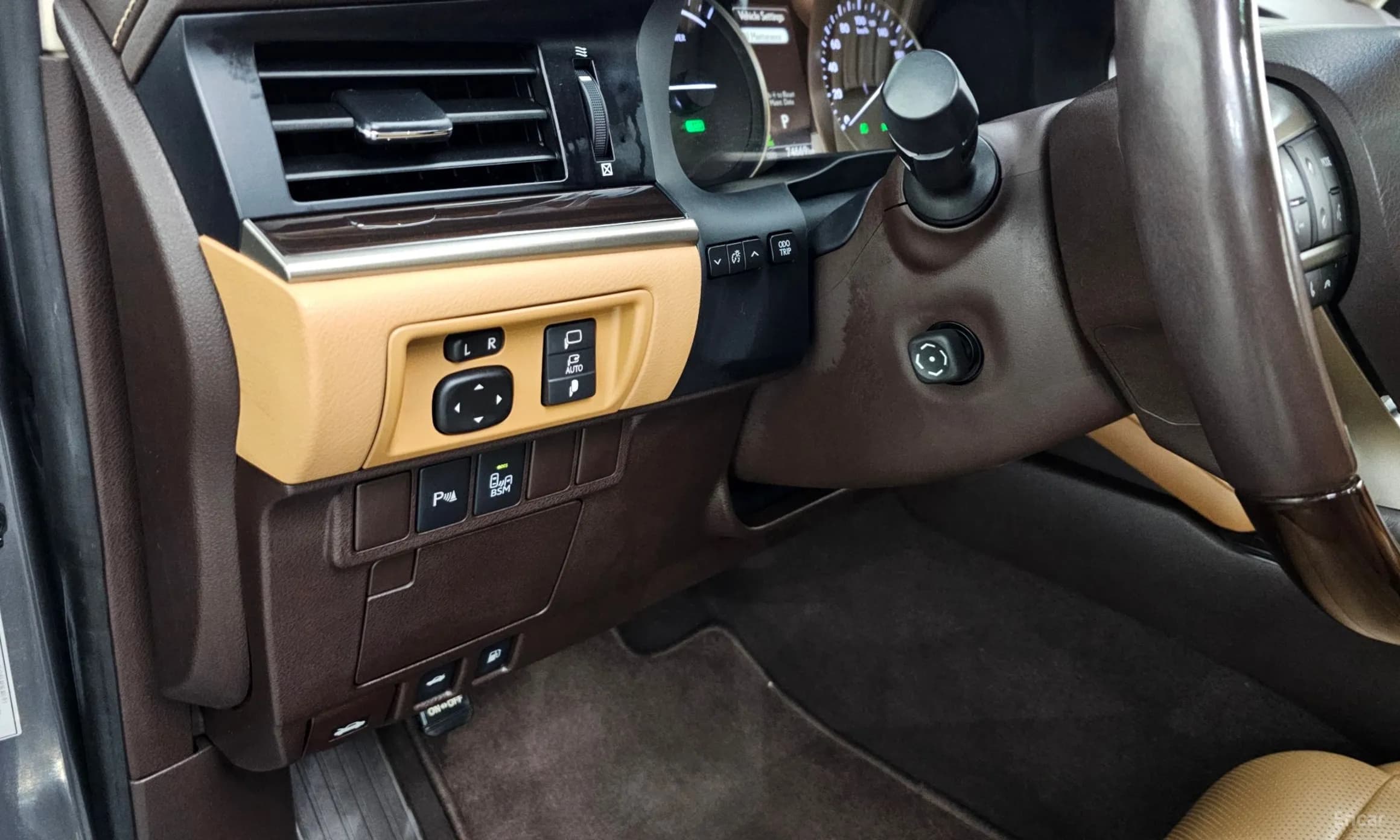 New ES300h
