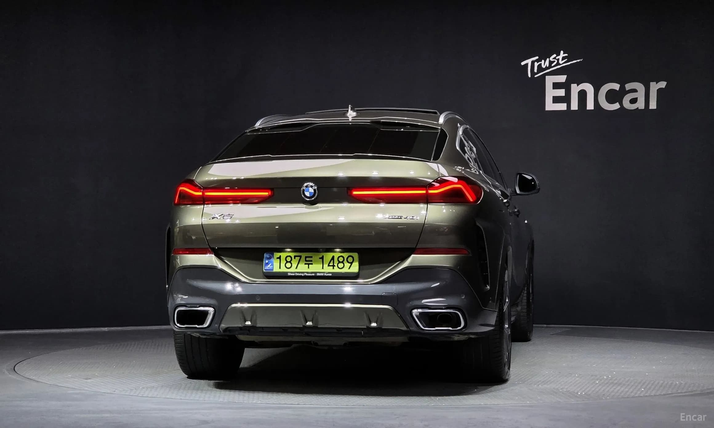 X6 (G06)