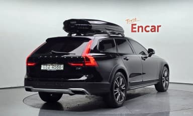 V90 Cross Country