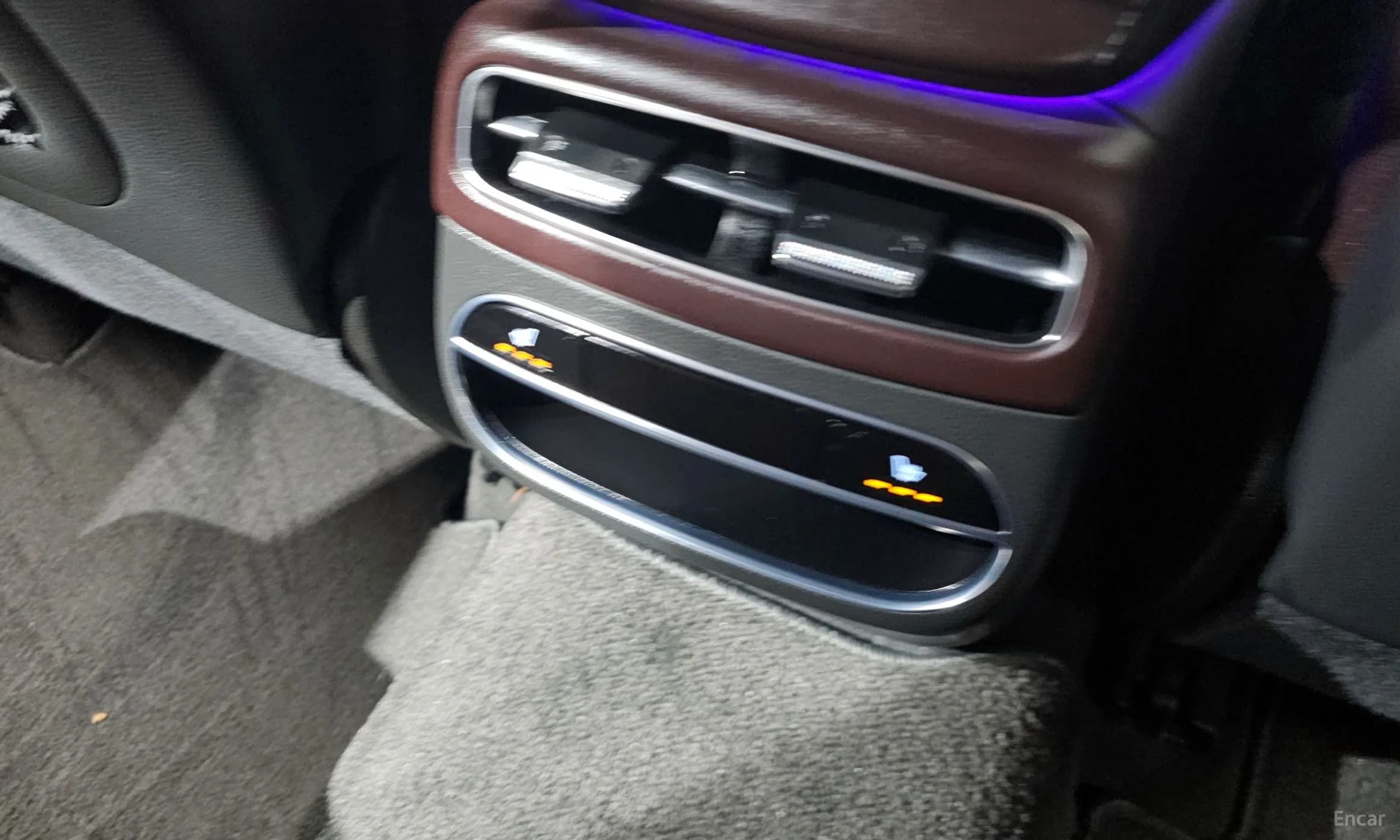 GV70