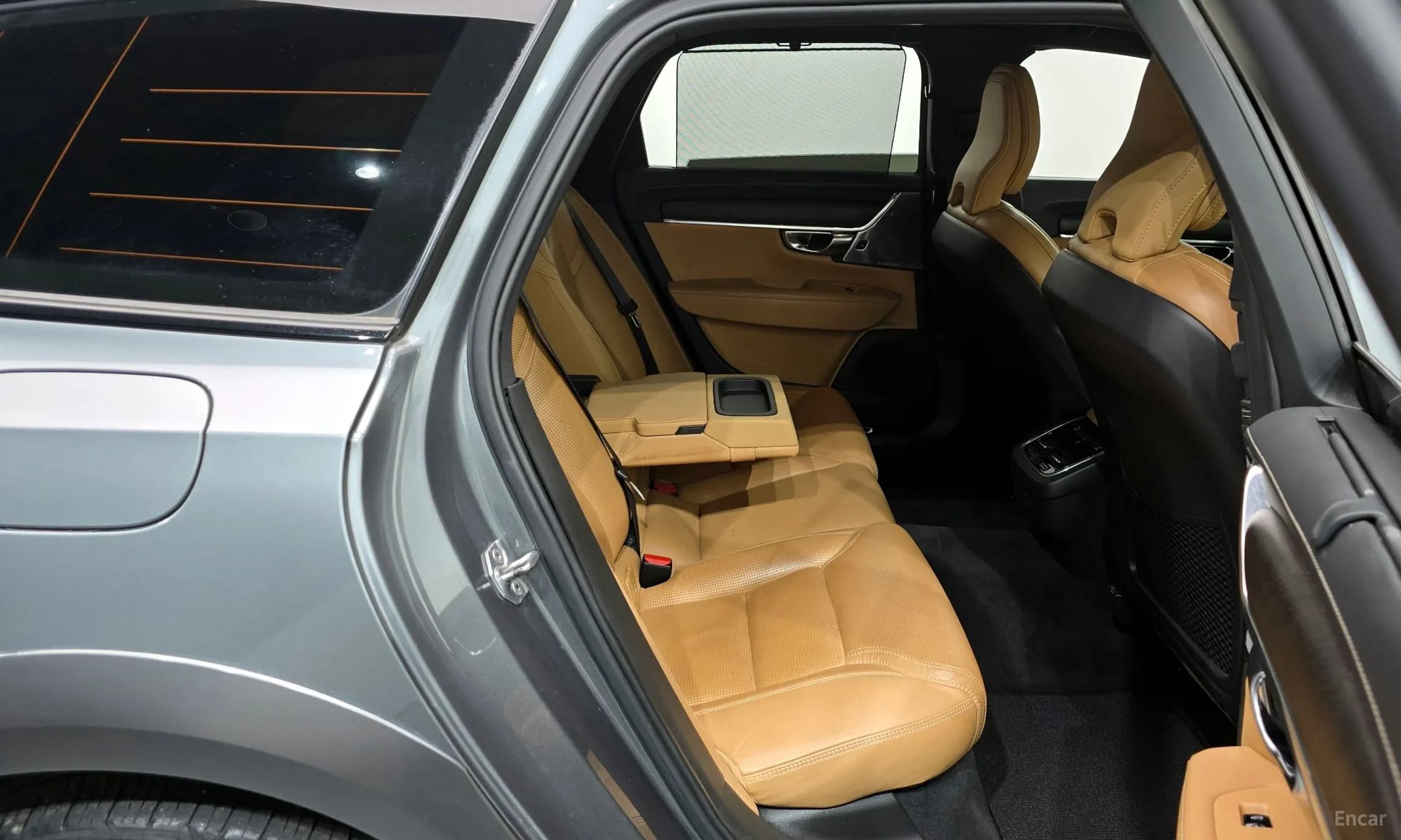 V90 Cross Country