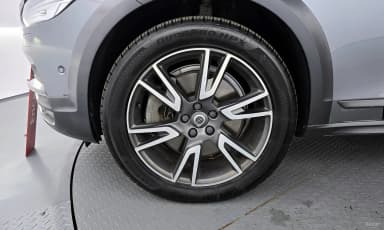 V90 Cross Country