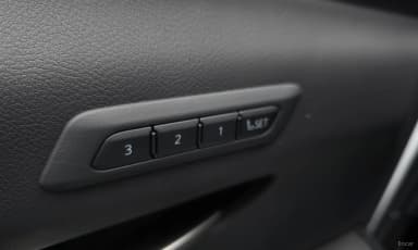 UX300h