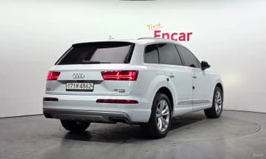 Q7 (4M)