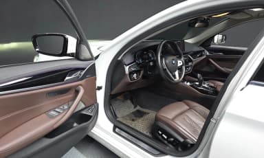 5 Series (G30)
